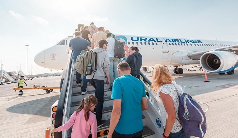 Авиакомпания «Уральские авиалинии» продает билеты по России за 499 рублей