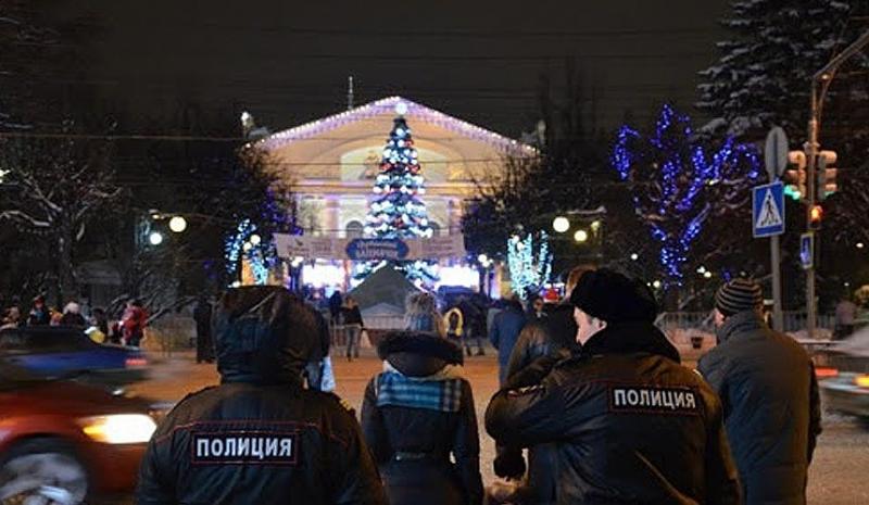 Праздничные мероприятия в новогодней столице России просят отменить