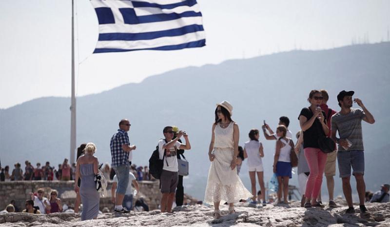 Российским туристам в Афинах ничего не угрожает