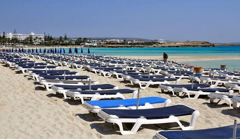 Кипр для российских туристов могут открыть уже в июле