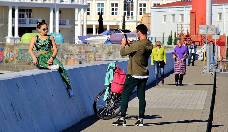 Михаил Галустян выступил против нарушителей самоизоляции  на главном курорте Краснодарского края в Сочи  