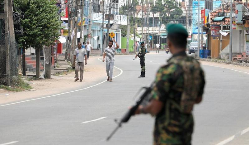 На Шри-Ланке вновь введен комендантский час