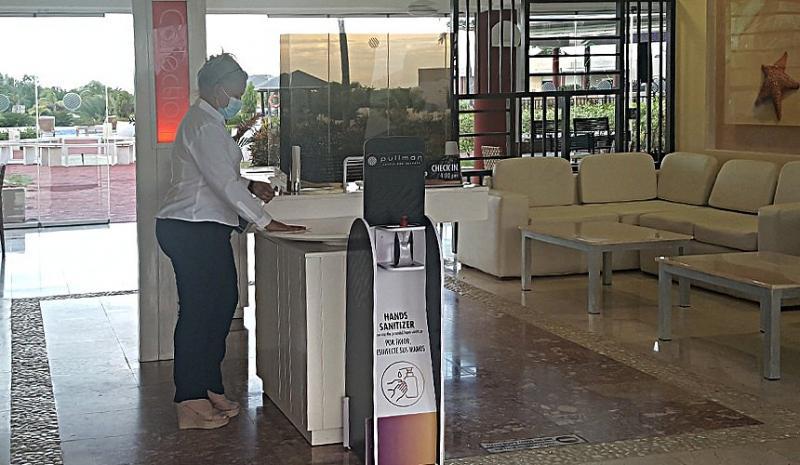 Для изоляции больных коронавирусом туристов на Кубе выделят отдельный отель