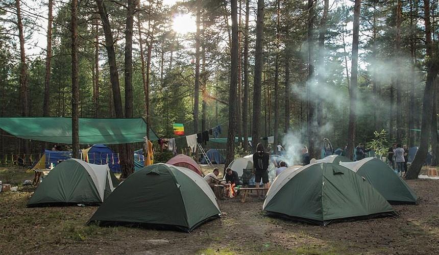 Детский отдых в палаточном лагере просят добавить в программу кешбэка