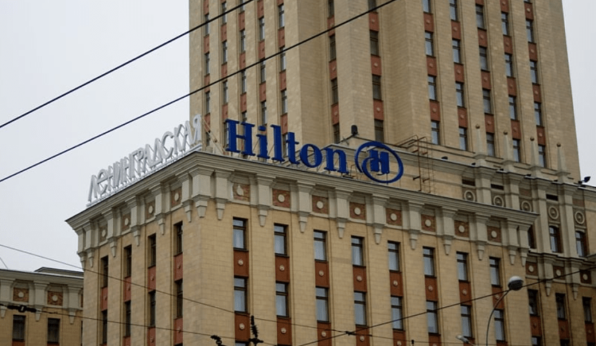 Accor, Hilton и Hyatt пока не будут инвестировать в гостиничный рынок РФ